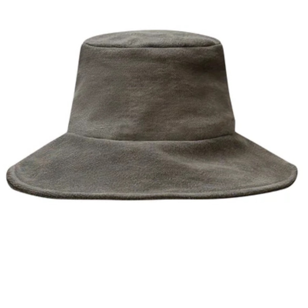 NWT Deborah Lindquist Upcycled Denim Bucket Hat